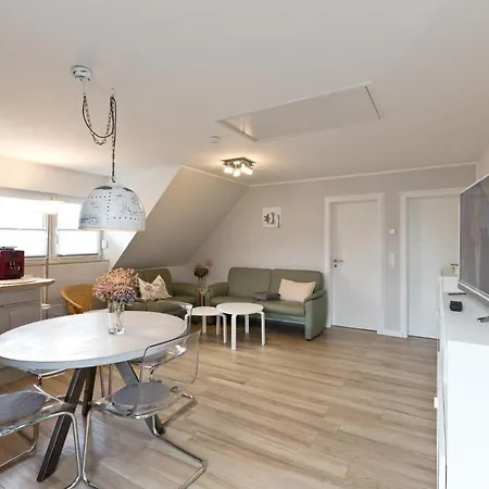 Girlitz Blick Röbel